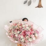 10 Lily + 50 Roses
