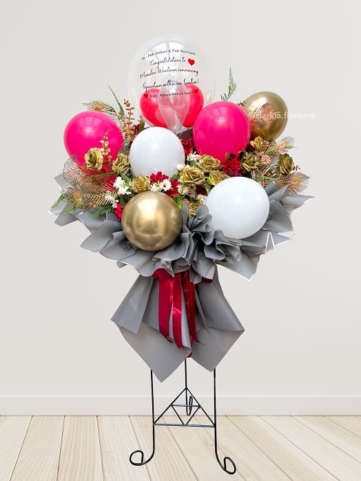 Artificial Golden Ash Standing + Balloon Artificial Golden Ash Standing + Balloon - Image 1