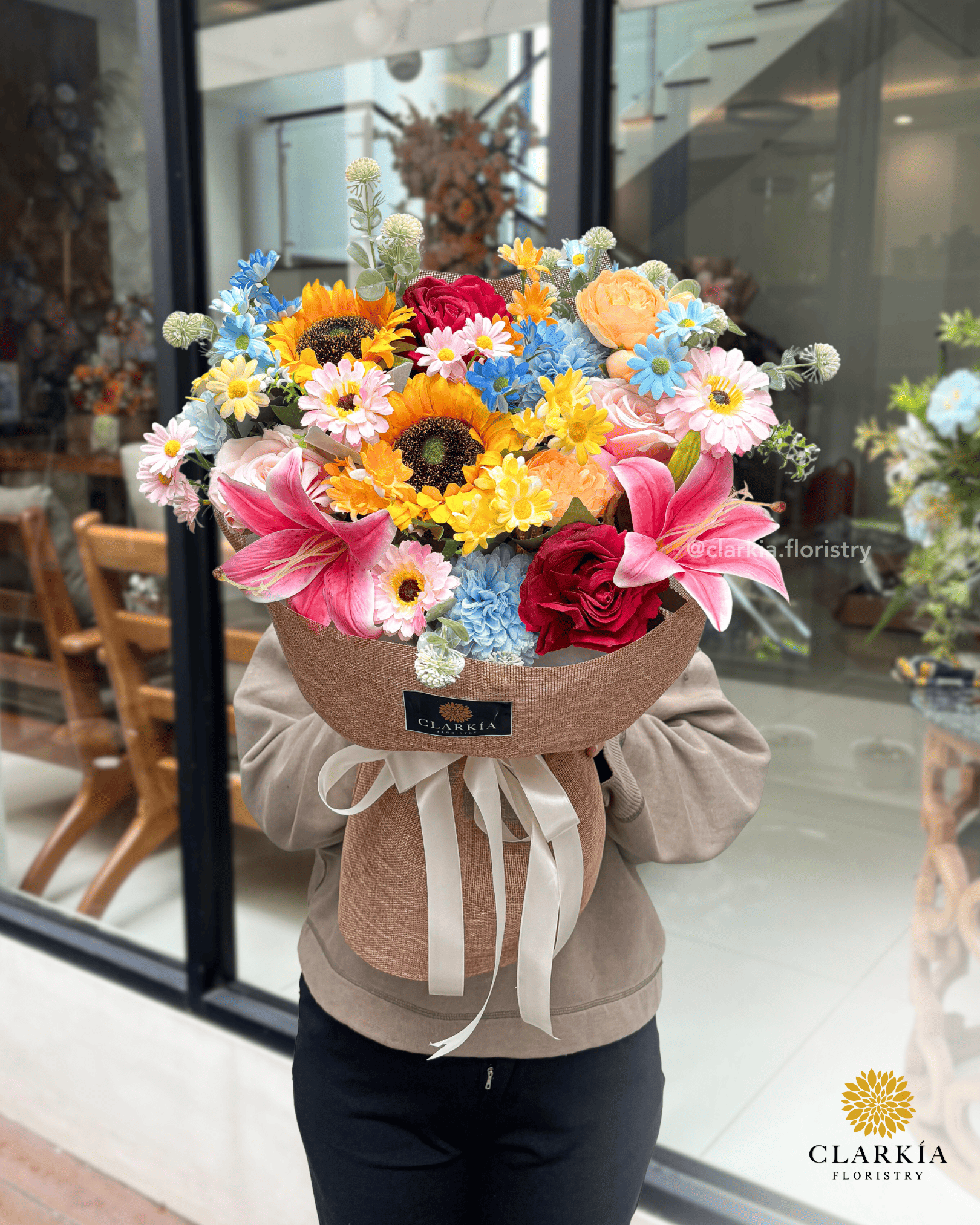 Artificial Thumbelina Artificial Thumbelina Bouquet - Image 1