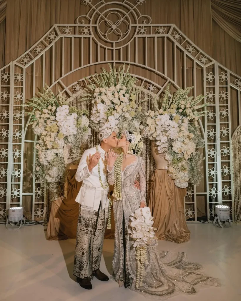 Inspirasi Wedding Bouquet Artis Indonesia